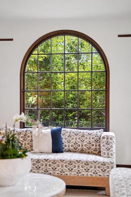 1875 Middlefield Road, Palo Alto CA: https://media.crmls.org/mediaz/fc940442-921c-4998-ba94-dd7509acace6.jpg
