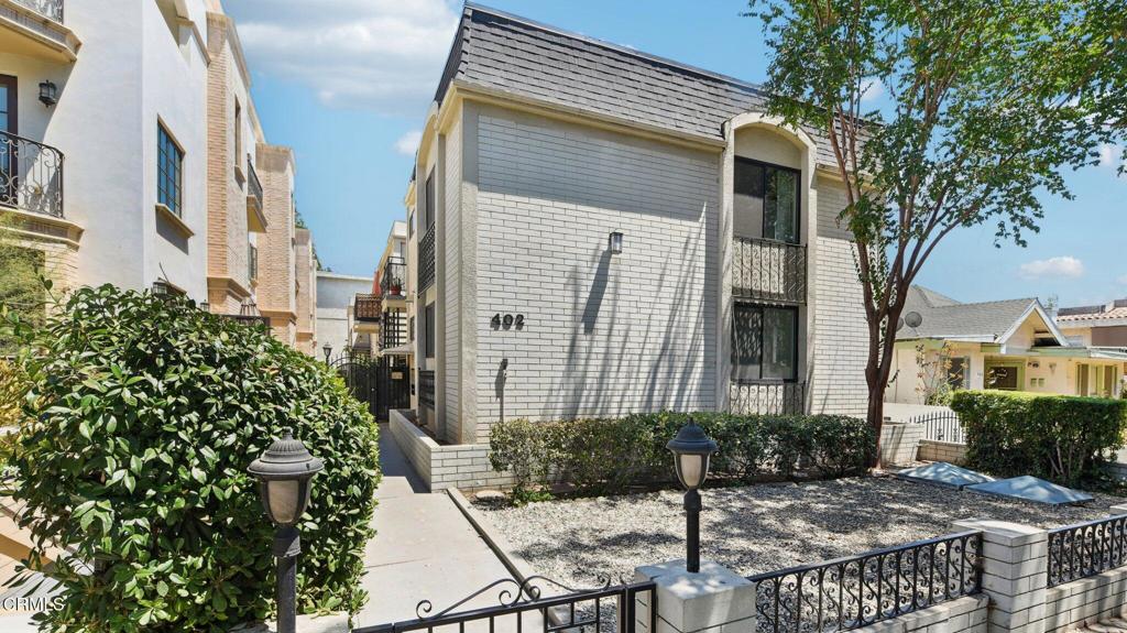 402 S Oakland Avenue #3