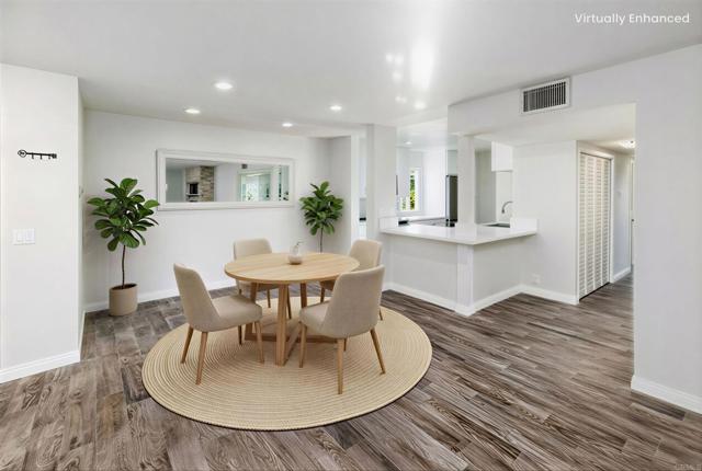 Detail Gallery Image 3 of 42 For 2607 Pirineos Way #116,  Carlsbad,  CA 92009 - 3 Beds | 2 Baths