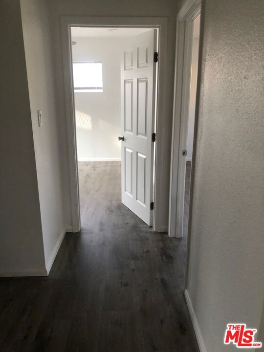410 N Frederic Street, Burbank CA: https://media.crmls.org/mediaz/fc9572c6-4eb3-4adf-9ac1-c94bb4650147.jpg