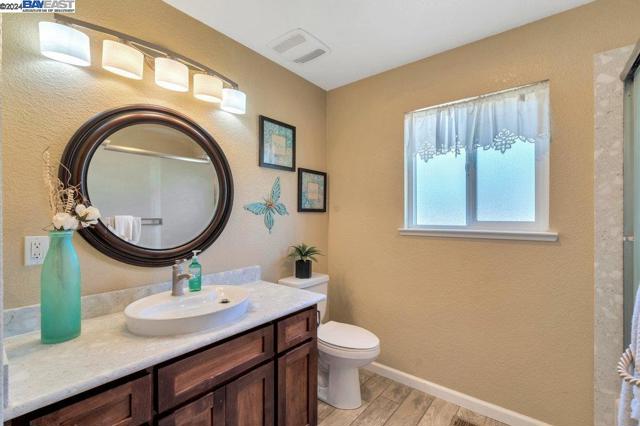 Image 22 of 44 For 8540 Bates Ct
