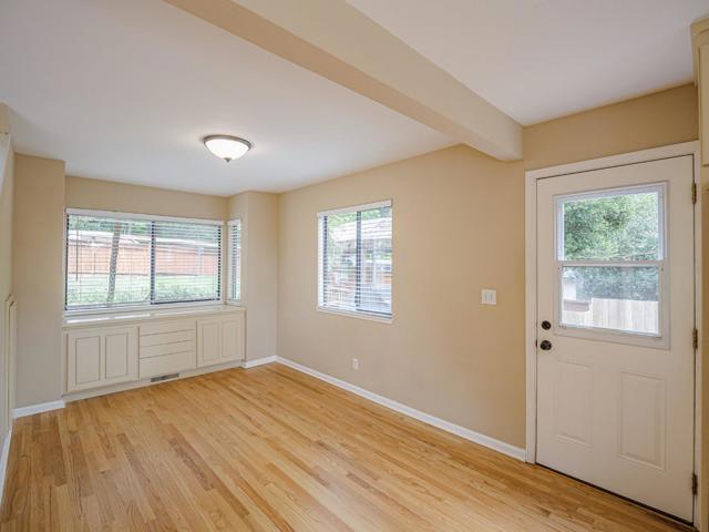 3040 Pacific Heights Drive, Aptos CA: https://media.crmls.org/mediaz/fc9811e4-bad9-4529-a1e5-d8e16cea44d8.jpg