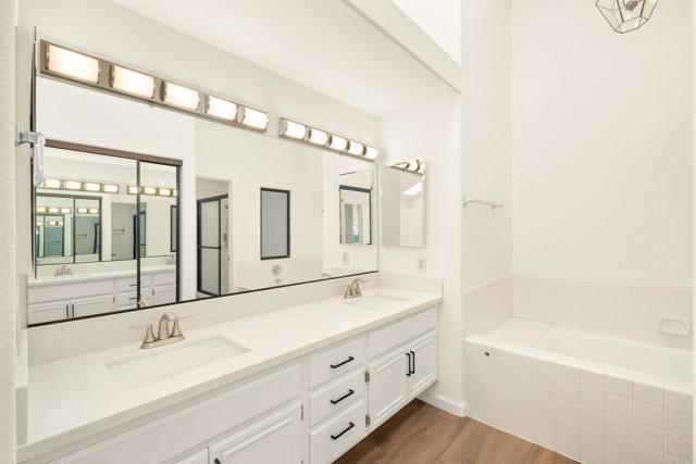 12115 Caddy Row, San Diego CA: https://media.crmls.org/mediaz/fc985f7e-b9ee-49cc-8c8a-e28f2c00a544.jpg