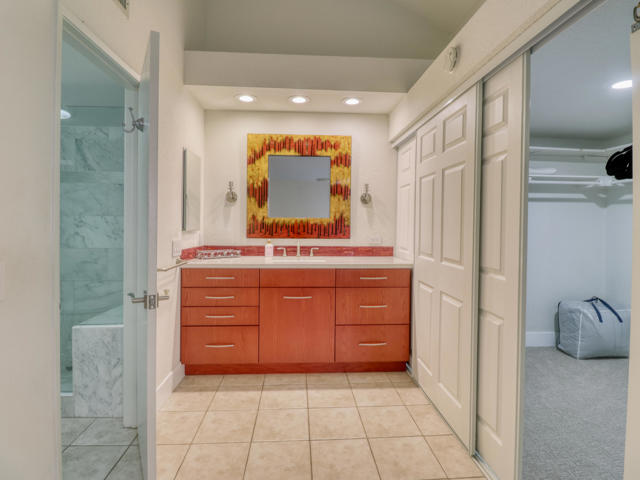 Image 40 of 52 For 77897 Woodhaven Drive