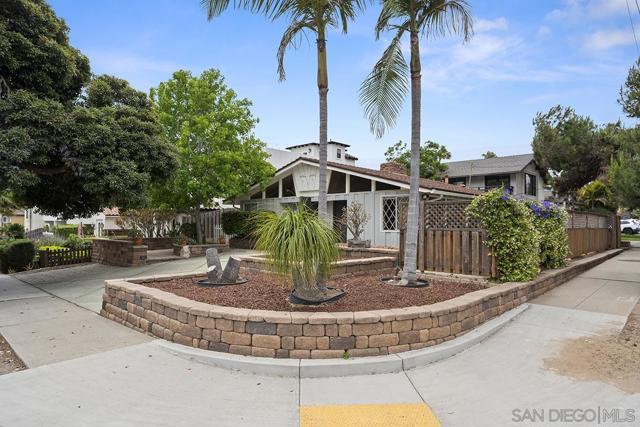 4316 Haines St, San Diego CA: https://media.crmls.org/mediaz/fc9ad7dc-849f-4e55-85b2-ee7df2665011.jpg