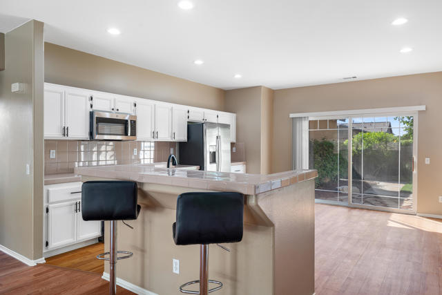 Image 16 of 50 For 83160 Shadow Hills Way