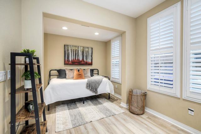 Detail Gallery Image 8 of 61 For 1241 Breakaway Dr, Oceanside,  CA 92057 - 4 Beds | 2/1 Baths