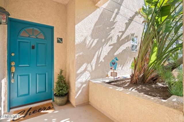 2716 Borchard Road, Newbury Park CA: https://media.crmls.org/mediaz/fc9d77be-a625-4439-aece-e60683953a74.jpg