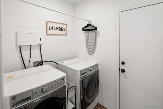 4407 Dakota Drive, San Diego CA: https://media.crmls.org/mediaz/fc9e40a3-f515-4f2e-bcd4-a3e07c2ba2c9.jpg