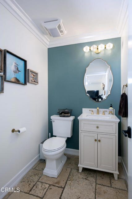 Detail Gallery Image 24 of 27 For 2180 Vista Del Mar Dr, Ventura,  CA 93001 - 3 Beds | 3/1 Baths