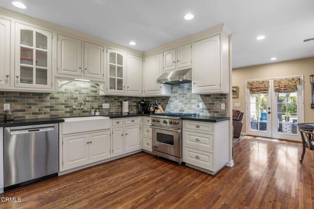 110 Glen Summer Road, Pasadena CA: https://media.crmls.org/mediaz/fc9ed5f3-bc4c-46c2-b30c-b931d934cbba.jpg
