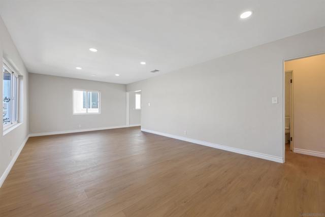 2967 Dove St, San Diego CA: https://media.crmls.org/mediaz/fca1058f-bd28-40d1-a4d7-529f52ed2037.jpg