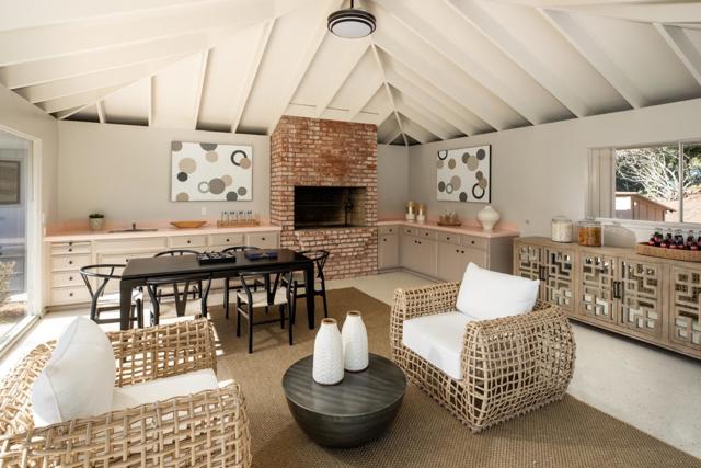 26201 Dori Lane, Los Altos Hills CA: https://media.crmls.org/mediaz/fca12a2d-3124-42ae-846b-64d68e9361e1.jpg