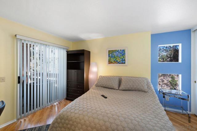 7263 Camino Degrazia, San Diego CA: https://media.crmls.org/mediaz/fca2e4e2-ec5c-4be4-a974-8f4647278d7f.jpg