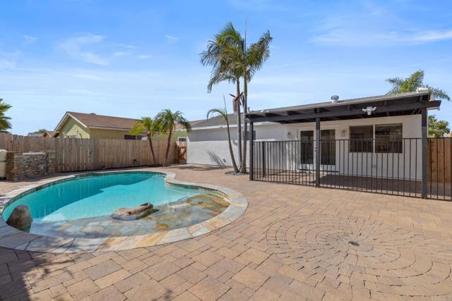 Detail Gallery Image 38 of 55 For 11153 Acaso Way, –,  CA 92126 - 4 Beds | 3 Baths