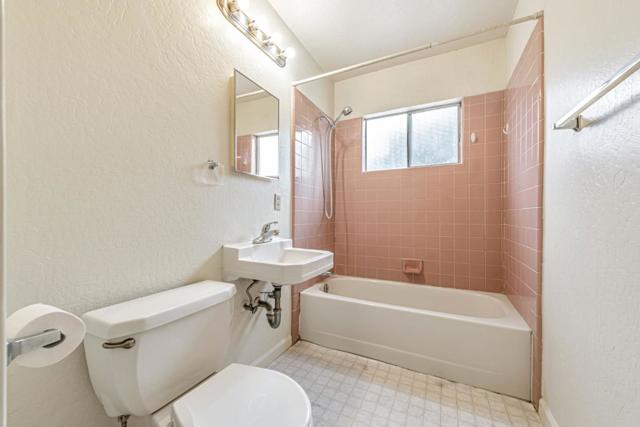 1684 Foxworthy Avenue, San Jose CA: https://media.crmls.org/mediaz/fca416a5-2de3-4cda-a60e-b63b8b11c970.jpg