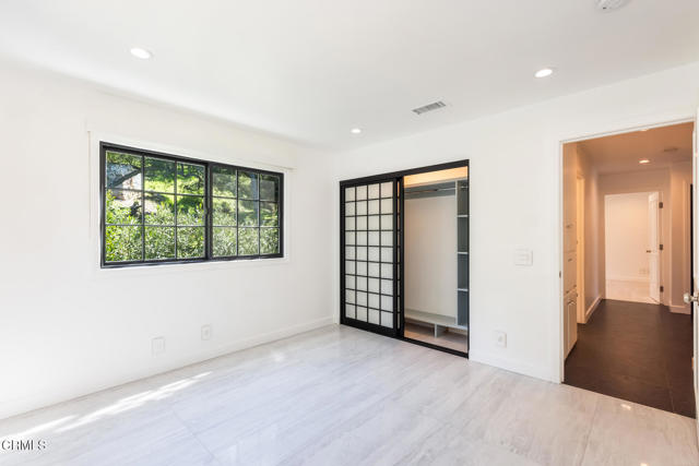 Detail Gallery Image 26 of 74 For 7572 Mcgroarty Ter, Tujunga,  CA 91042 - 6 Beds | 6 Baths
