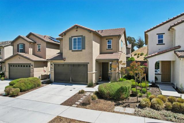 545 Shearwater Street, Hollister CA: https://media.crmls.org/mediaz/fca55c12-17bd-4dcb-b0c3-165f9de601b7.jpg