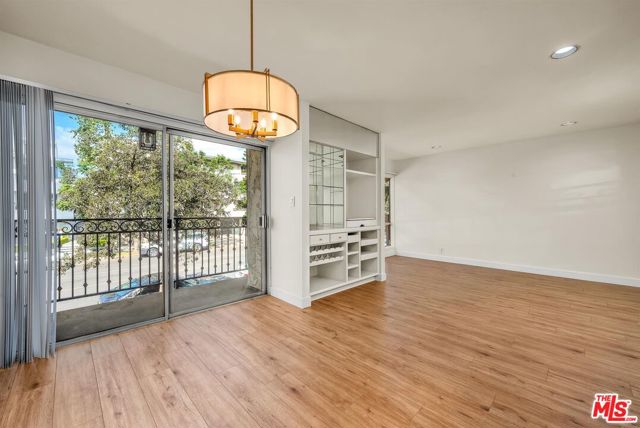 Drew Fenton | 11656 Montana Avenue Los Angeles CA | MLS: 7434428 Drew Fenton | 11656 Montana Avenue Los Angeles CA | MLS: 7434428