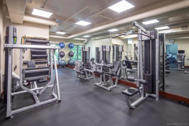 2500 6Th Ave, San Diego CA: https://media.crmls.org/mediaz/fca73db3-4db5-4791-b7ac-9598f49fb8b2.jpg