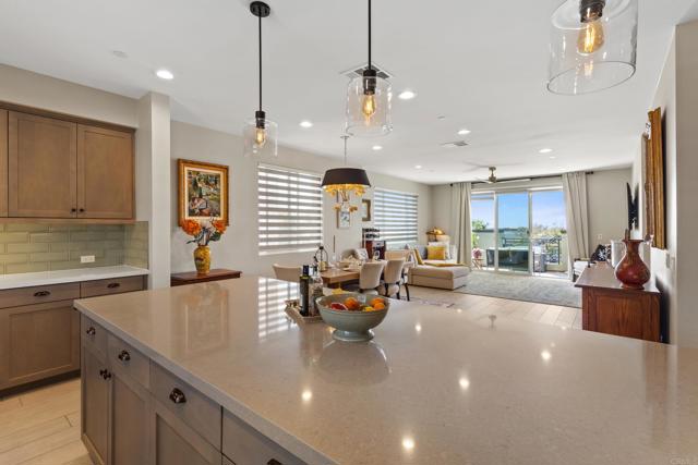 6132 Colt Place, Carlsbad CA: https://media.crmls.org/mediaz/fca7ce96-d50f-4e29-b30d-d9b9a55c1245.jpg