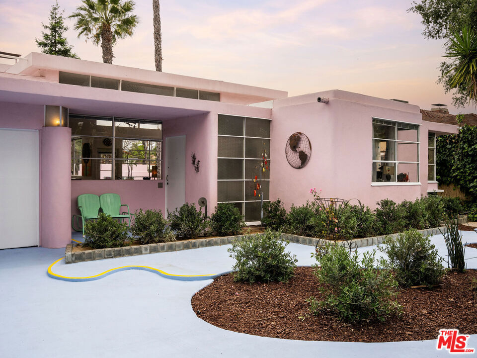 MLS #25621783 image #15