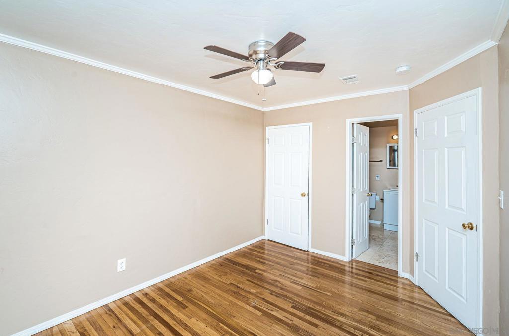 4954 63rd - photo 13
