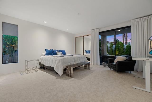 49 Mission Palms E Drive, Rancho Mirage CA: https://media.crmls.org/mediaz/fca8e03e-c49a-49f7-a2f2-eae4359ca10f.jpg