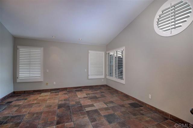 Detail Gallery Image 9 of 21 For 12914 Carmel Creek Rd #15,  San Diego,  CA 92130 - 3 Beds | 3 Baths