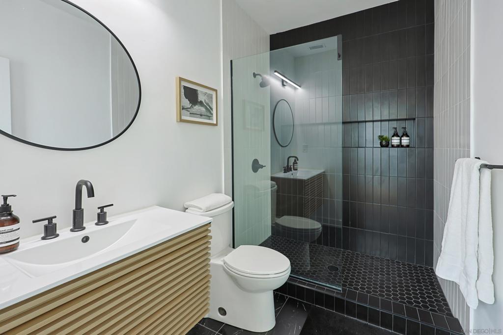 MLS #250030466SD img 7