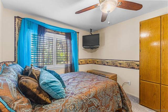 1363 Timberpond Dr, El Cajon CA: https://media.crmls.org/mediaz/fca94fd4-4d32-4fed-9ac8-459df9686b52.jpg