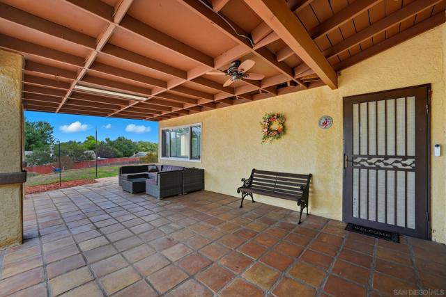 321 North Lane, El Cajon CA: https://media.crmls.org/mediaz/fcaa43fd-a4b5-4615-87b6-3b1883ed5d00.jpg