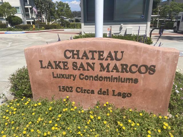 1682 Circa Del Lago, San Marcos CA: https://media.crmls.org/mediaz/fcaba6fd-d383-4f00-90a9-d90fd67aae3d.jpg