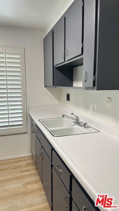 10205 Summertime Lane, Culver City CA: https://media.crmls.org/mediaz/fcac3d6a-4e23-485c-bad1-66c0ae65eb01.jpg