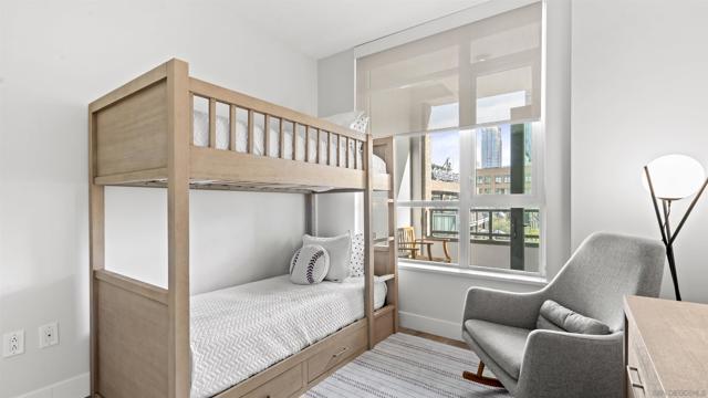 325 7Th Ave, San Diego CA: https://media.crmls.org/mediaz/fcac60e1-19a2-4473-9bbe-350f5e417968.jpg