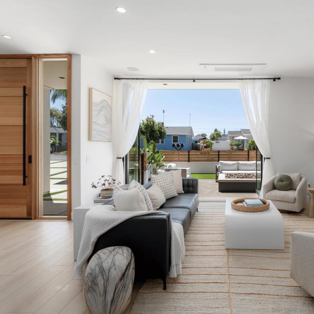 5140 Los Robles Drive, Carlsbad CA: https://media.crmls.org/mediaz/fcacc710-d811-44ff-943c-818883fafc48.jpg