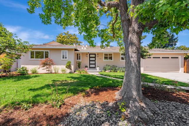 1728 Peartree Lane, Mountain View CA: https://media.crmls.org/mediaz/fcad74ec-5b42-43bb-a5b4-93ce7ae0faeb.jpg