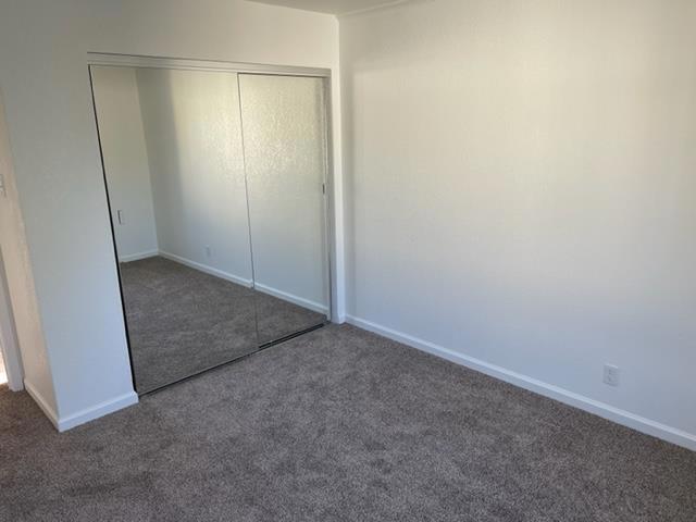 Image 4 of 13 For 927 Green Avenue 