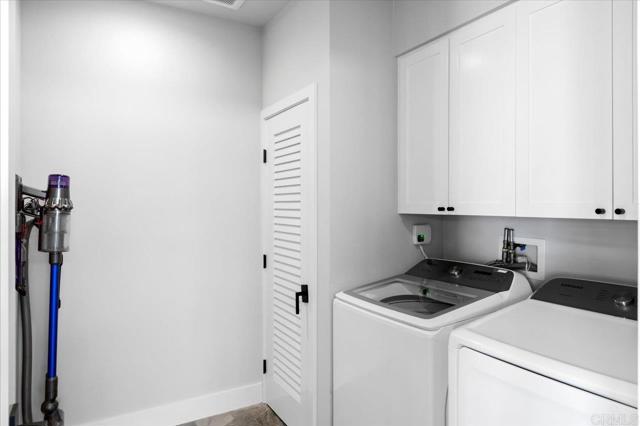 Detail Gallery Image 13 of 28 For 2677 State St #301,  Carlsbad,  CA 92008 - 2 Beds | 2/1 Baths