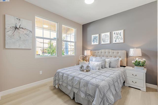 113 Silver Bell Way, Oakley CA: https://media.crmls.org/mediaz/fcaf0e5c-cbb4-4ff4-b799-1c407910a486.jpg