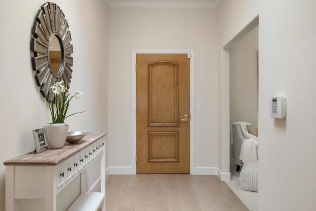 1 W Edith Avenue, Los Altos CA: https://media.crmls.org/mediaz/fcaf4d4a-0331-4b56-93a3-5a0c589742bf.jpg