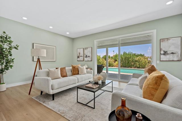 Image 5 of 39 For 72920 Somera Road