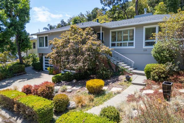 225 N Almenar Drive,  CA: https://media.crmls.org/mediaz/fcb0f76e-f69b-4651-ba84-ee7dd93dadd2.jpg