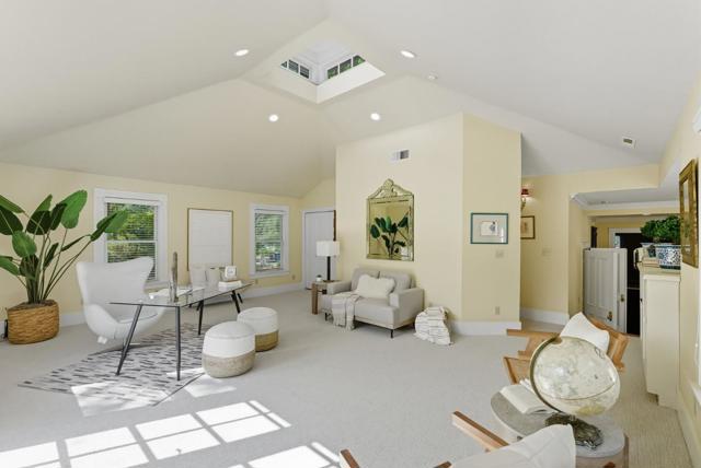 120 Oak Meadow Drive, Los Gatos CA: https://media.crmls.org/mediaz/fcb1809b-3d96-4493-947b-f78c015fd908.jpg