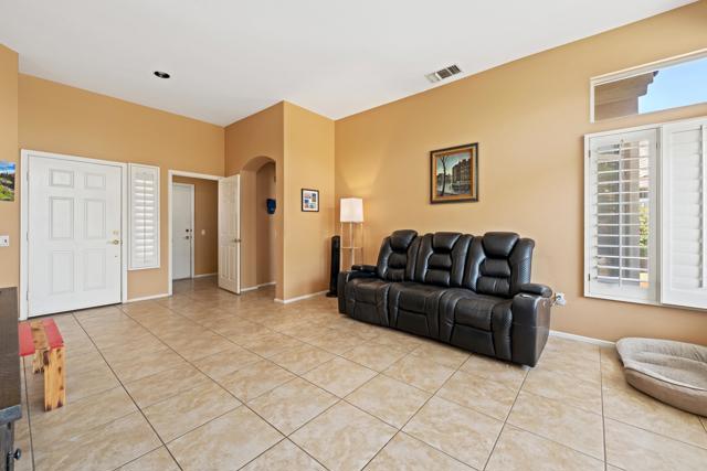 38406 Brandywine, Palm Desert CA: https://media.crmls.org/mediaz/fcb19836-745f-412f-9719-45dad6785fe3.jpg