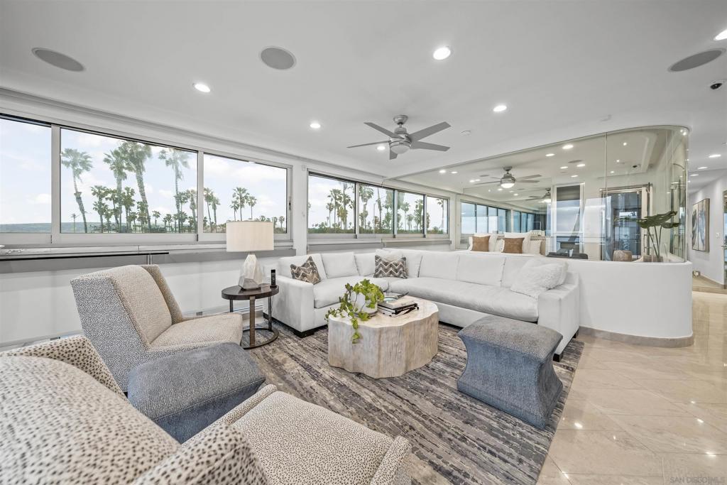 2999 Ocean Front Walk - photo 6