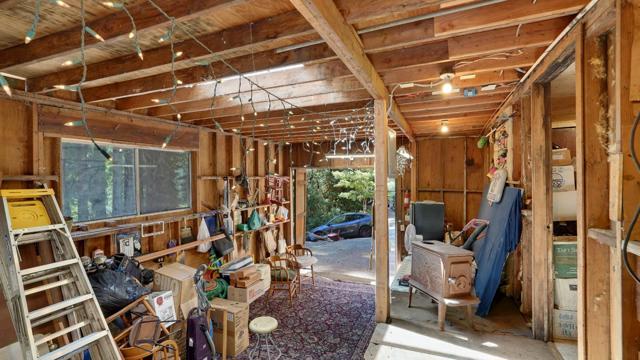 526 Lower Locksley Road, Boulder Creek CA: https://media.crmls.org/mediaz/fcb2f686-ceaa-496c-9fac-23567ec43878.jpg