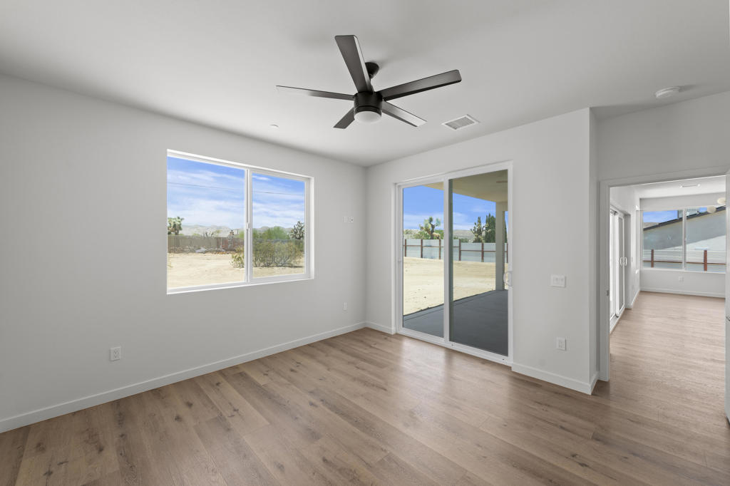 MLS #219136514DA image #10