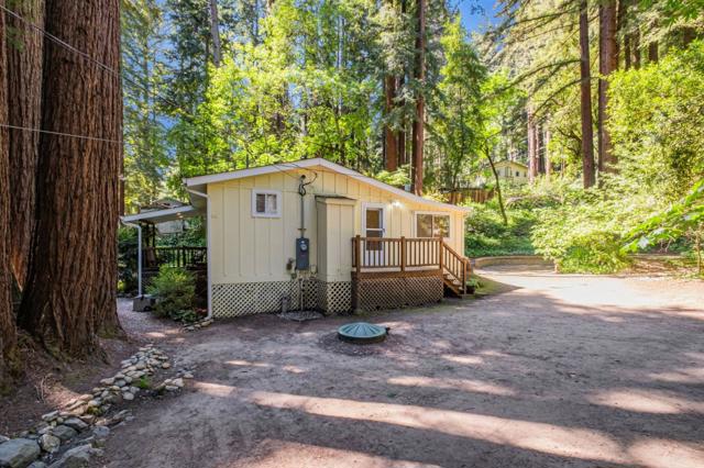 657 River Drive, Boulder Creek CA: https://media.crmls.org/mediaz/fcb43f83-491e-4ff6-b2cf-c4e47047f784.jpg