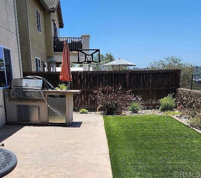874 Via La Venta, San Marcos CA: https://media.crmls.org/mediaz/fcb637ed-021d-4eae-bd69-13ecabc6b216.jpg